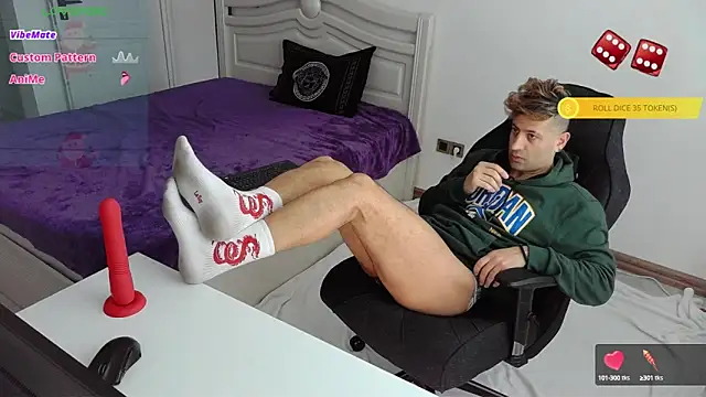 madmaxxx1989 online show from January 17, 2025, 7:30 am