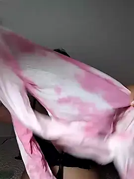 Van3orgasm4me online show from March 12, 2025, 6:22 pm