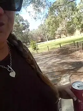 BubblegumCj online show from February 15, 2026, 3:47 am