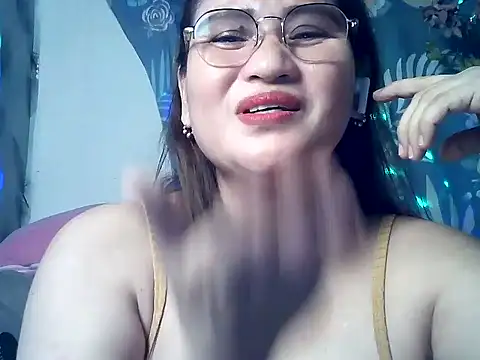 Amazing Angel22 online show from April 12, 2026, 5:07 pm