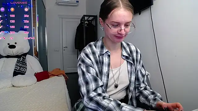 KateJonson online show from February 20, 2025, 7:23 am