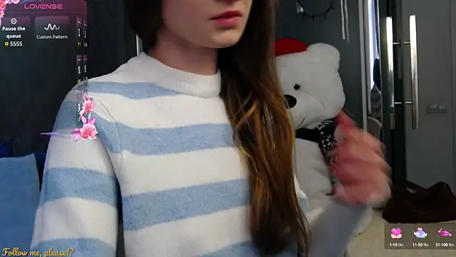 KateJonson online show from October 14, 2025, 6:47 am