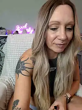 Snapshot of Jan_ina chatting on January 14, 2025, 2:32 pm Jan ina online show from January 14, 2025, 2:32 pm