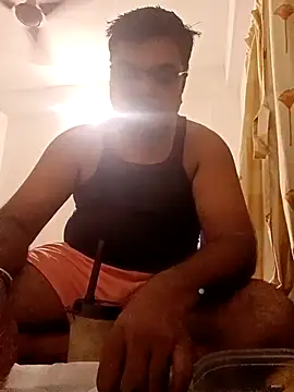 Desi Londa 143 online show from September 23, 2025, 4:32 pm