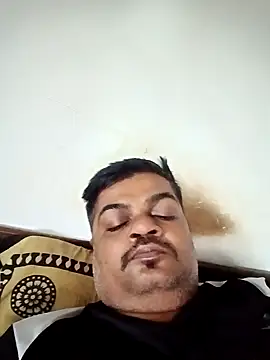 Desi Londa 143 online show from October 27, 2025, 1:42 am