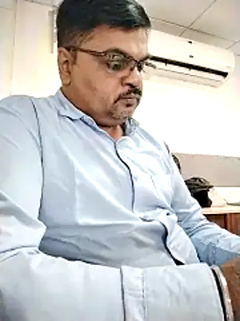 Desi Londa 143 online show from March 23, 2026, 4:49 am