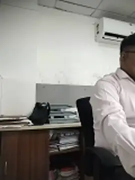 Desi Londa 143 online show from June 4, 2026, 5:35 am