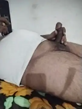 Desi Londa 143 online show from June 4, 2026, 5:41 pm