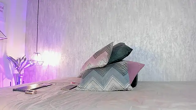 Snapshot of Eva_Zc chatting on September 24, 2025, 3:32 am Eva Zc online show from September 24, 2025, 3:32 am