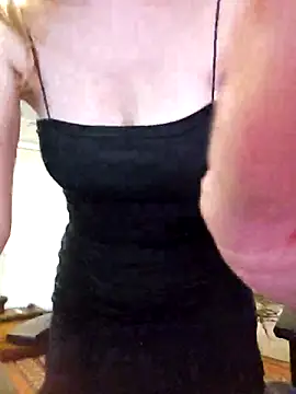 HotLana69 online show from March 13, 2025, 4:56 pm