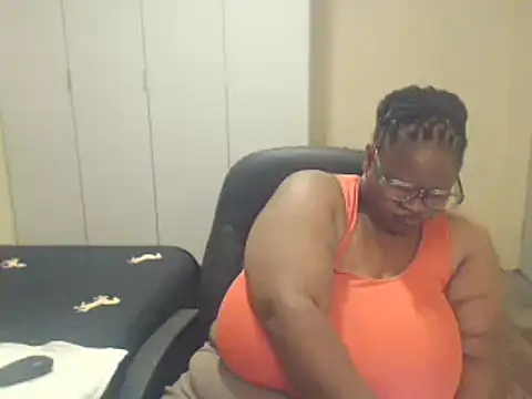 sweetnoziexx online show from March 14, 2025, 11:12 am