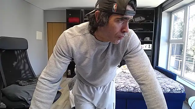 samricci21 online show from March 1, 2026, 9:55 am