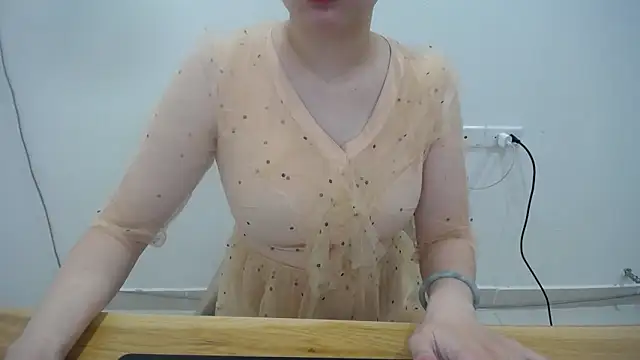 Snapshot of Leiershery chatting on September 26, 2025, 1:42 am Leiershery online show from September 26, 2025, 1:42 am