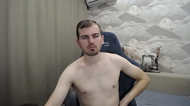 SerzhKorol1 online show from November 10, 2025, 5:28 am