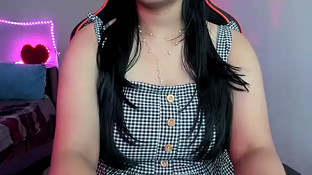 Snapshot of South_indian_tickly chatting on December 5, 2024, 6:22 pm South indian tickly online show from December 5, 2024, 6:22 pm