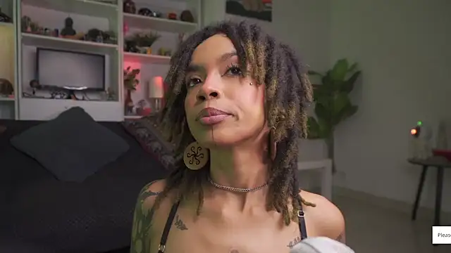 Cooper-Reds online show from April 14, 2026, 11:33 pm