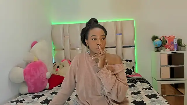 viioolleettaa online show from December 17, 2024, 3:28 pm