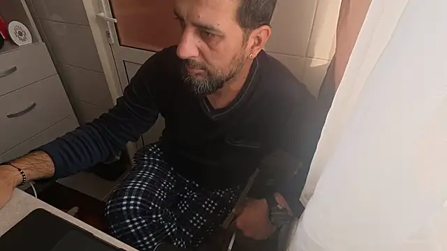 TigerOne19 online show from November 21, 2025, 8:35 am