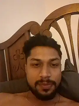  IRRESISTIBLE  online show from February 6, 2025, 7:18 pm