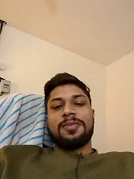  IRRESISTIBLE  online show from February 13, 2025, 8:03 pm