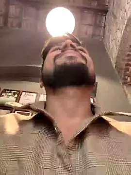  IRRESISTIBLE  online show from February 16, 2025, 9:04 am