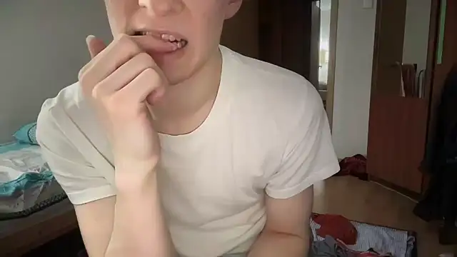 Lamonteik online show from March 16, 2025, 6:12 pm