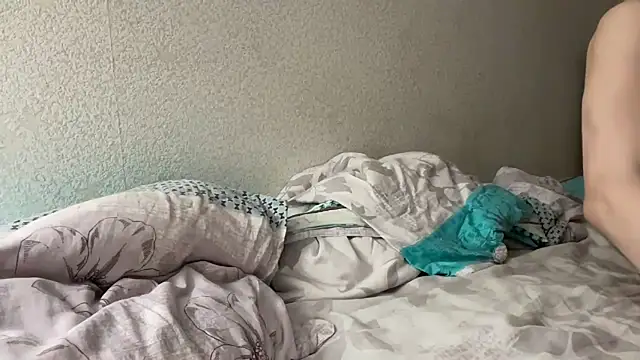 Lamonteik online show from March 18, 2025, 9:21 pm