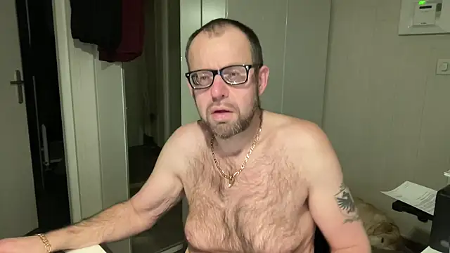 FABIOGLASSES online show from December 15, 2025, 12:37 am