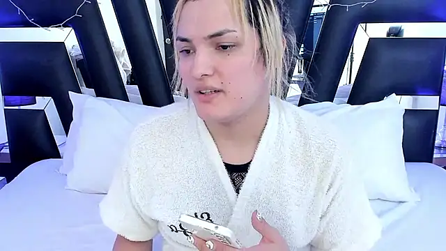 Snapshot of katya_kozlov chatting on March 2, 2025, 4:21 pm katya kozlov online show from March 2, 2025, 4:21 pm