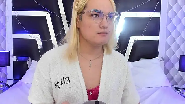 katya kozlov online show from November 13, 2025, 2:10 am