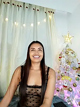 aisha es online show from December 4, 2025, 10:18 pm