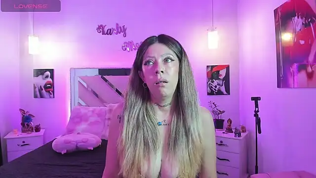 Karly moon online show from November 12, 2025, 8:19 pm