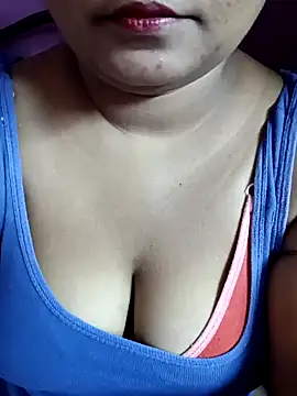 Snapshot of DEPALI09 chatting on December 9, 2024, 7:39 pm DEPALI09 online show from December 9, 2024, 7:39 pm