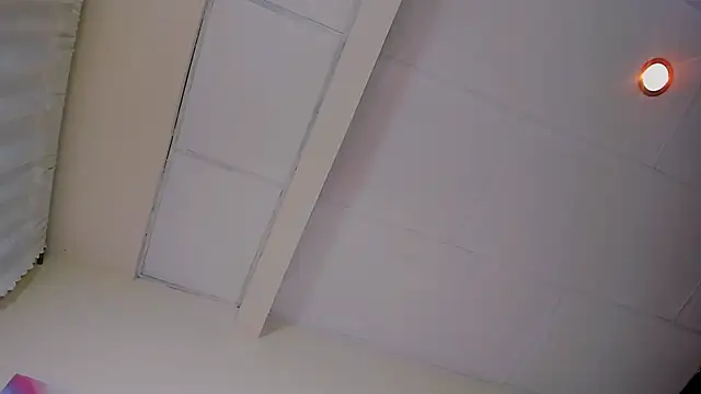 Snapshot of Valentinamolina_ chatting on January 12, 2025, 4:31 am Valentinamolina  online show from January 12, 2025, 4:31 am