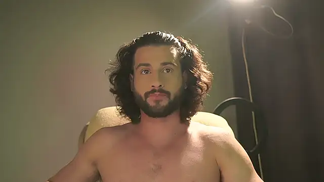 Keen   Luckystrike online show from November 11, 2025, 9:37 pm