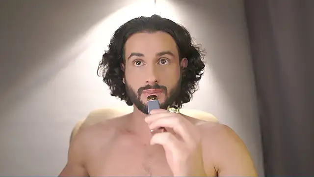 Keen   Luckystrike online show from February 2, 2026, 11:47 pm