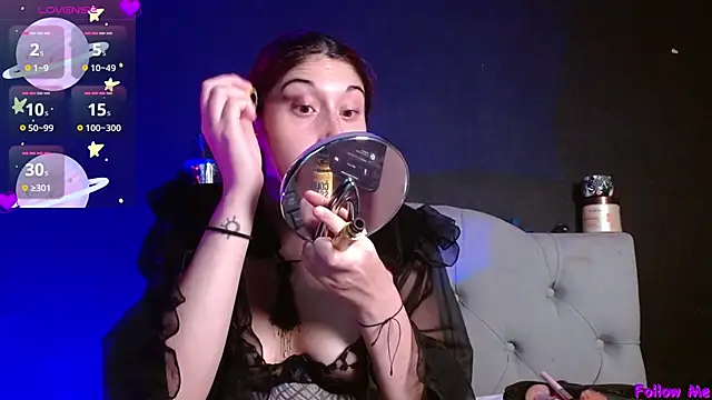 Red-moon1 online show from March 7, 2026, 6:21 am