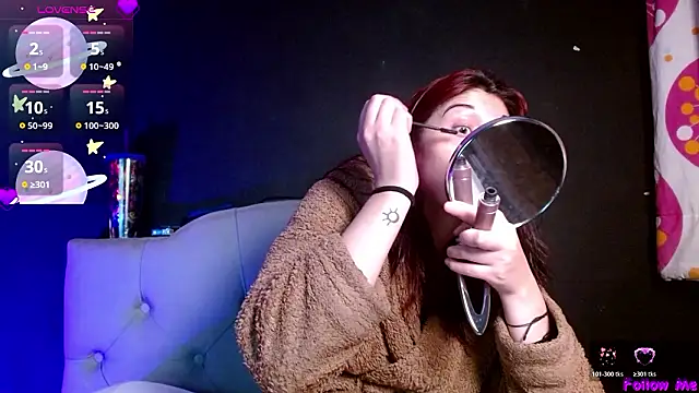 Red-moon1 online show from March 12, 2026, 6:08 am