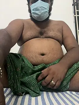 Snapshot of godmail100 chatting on April 16, 2026, 5:25 pm godmail100 online show from April 16, 2026, 5:25 pm