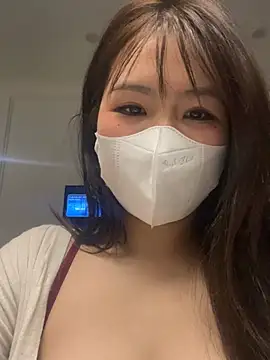 Onee-Chew online show from March 14, 2026, 11:04 am