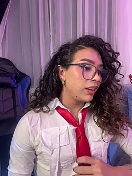 Samantha Bernardo online show from February 3, 2026, 3:37 am