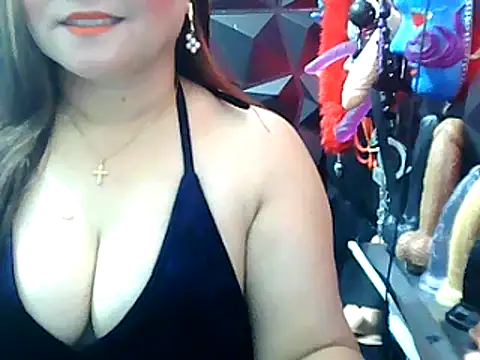 Snapshot of URFUCKINGDOLL chatting on December 2, 2024, 3:47 am URFUCKINGDOLL online show from December 2, 2024, 3:47 am