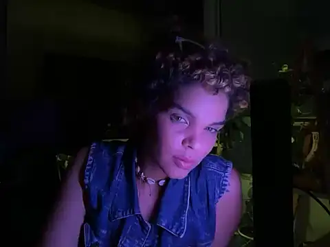 Ambar    online show from October 21, 2025, 9:43 am