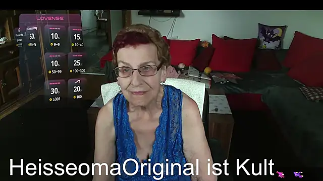HeisseomaOriginal online show from June 11, 2026, 7:06 am