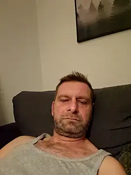 Mjn34 online show from December 23, 2025, 6:11 am