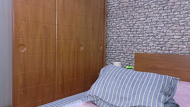 CuteBlondeMe online show from November 2, 2025, 4:31 pm