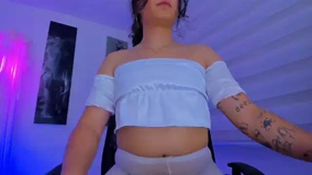 alask pears0 online show from October 24, 2025, 9:44 pm