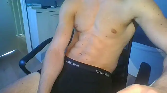 RamonJoosse2002 online show from May 9, 2026, 6:24 pm