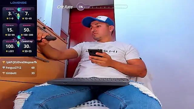 Snapshot of MikeMiller2 chatting on January 17, 2025, 8:55 pm MikeMiller2 online show from January 17, 2025, 8:55 pm