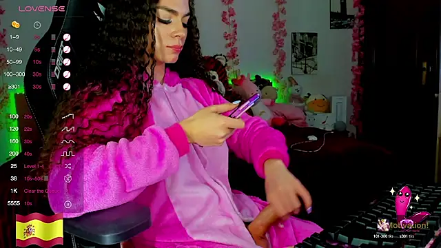Snapshot of gabrielatafur_ chatting on March 22, 2025, 10:39 am gabrielatafur  online show from March 22, 2025, 10:39 am